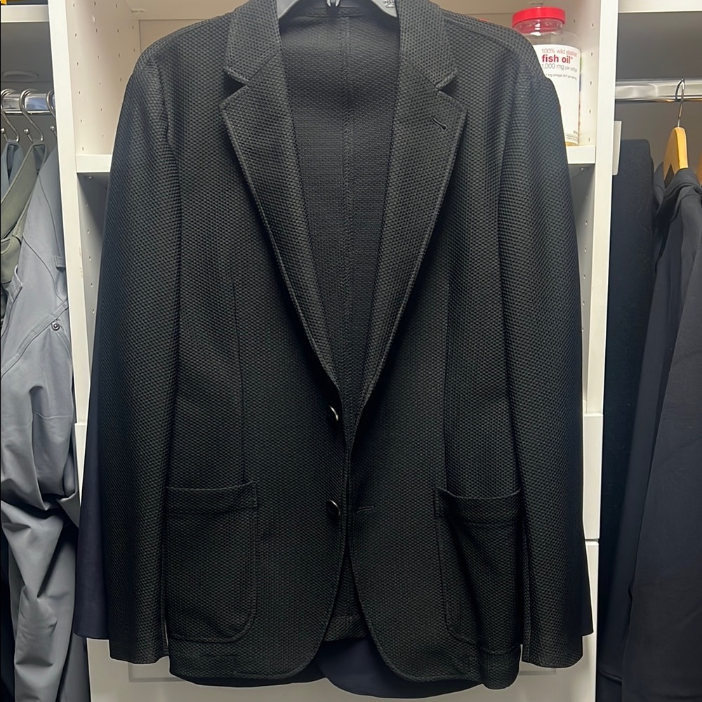 Armani Collezioni Black lightweight Slim Fit Sport Coat with Notched Lapel